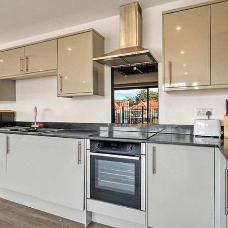 Modern Penthouse In Wembley Apartamento Londres Exterior foto
